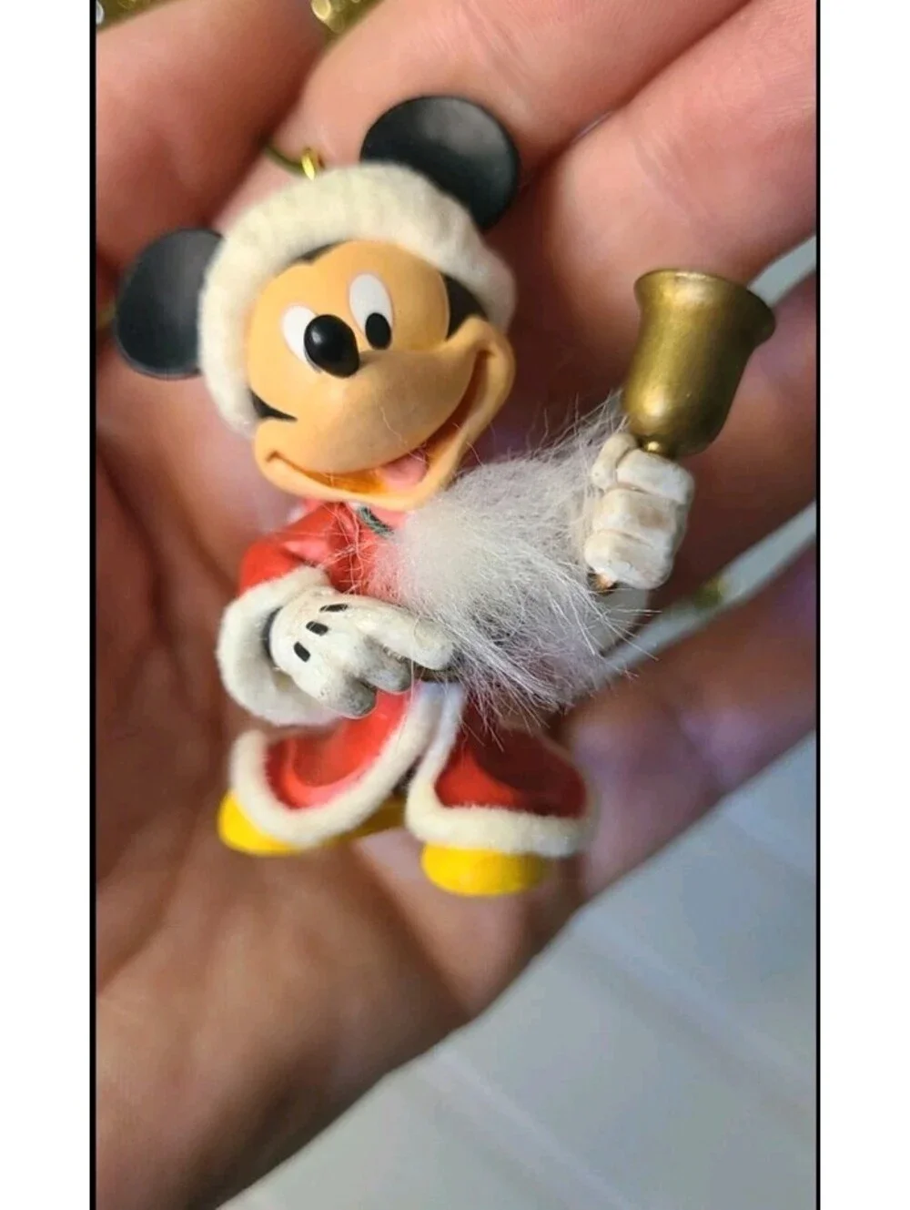 2006 Hallmark Keepsake Ringing in Christmas Disney Mickey Mouse ornament